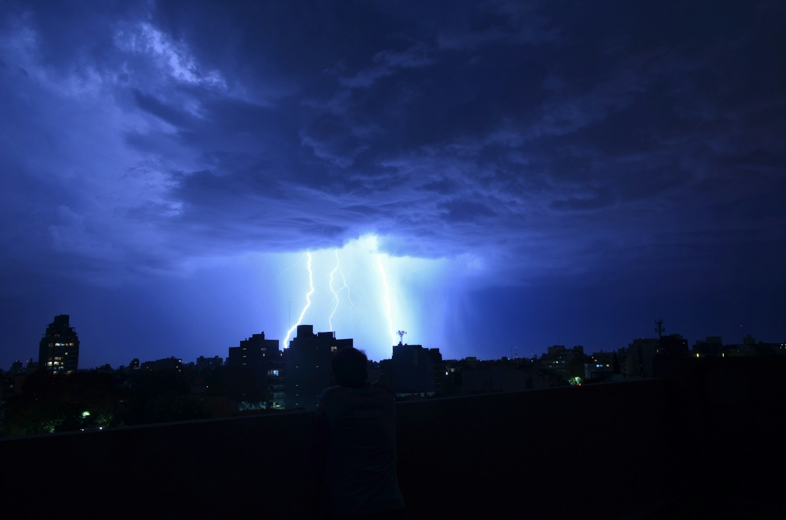 Storm Bert Disrupts Heathrow Airport