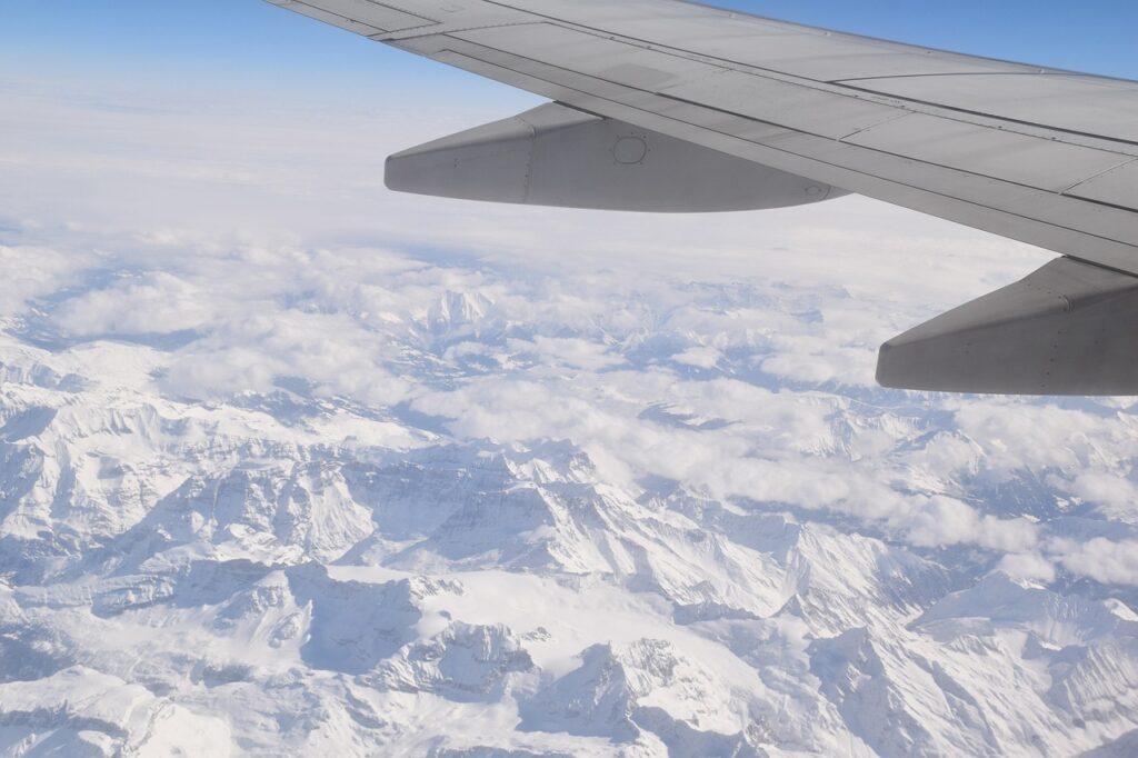 Сheck the Status of My Flight in Snowy Conditions