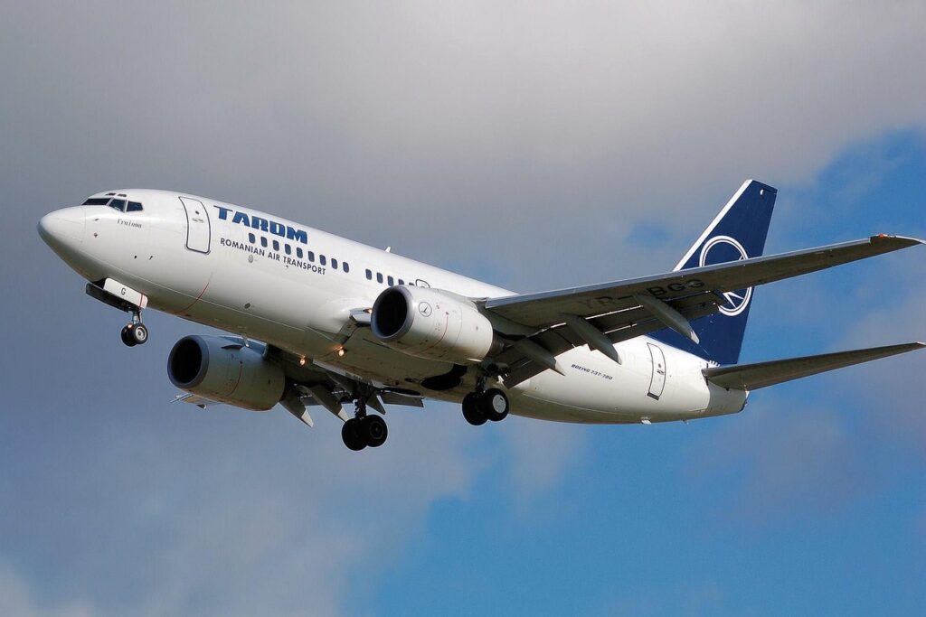 TAROM airline plane